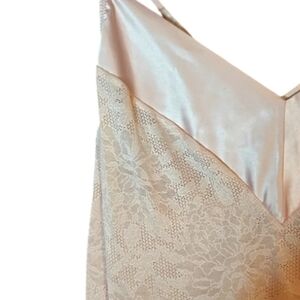 :XL:✨3 for $45✨: La Vie en Rose Shell Pink Lace Bodysuit.